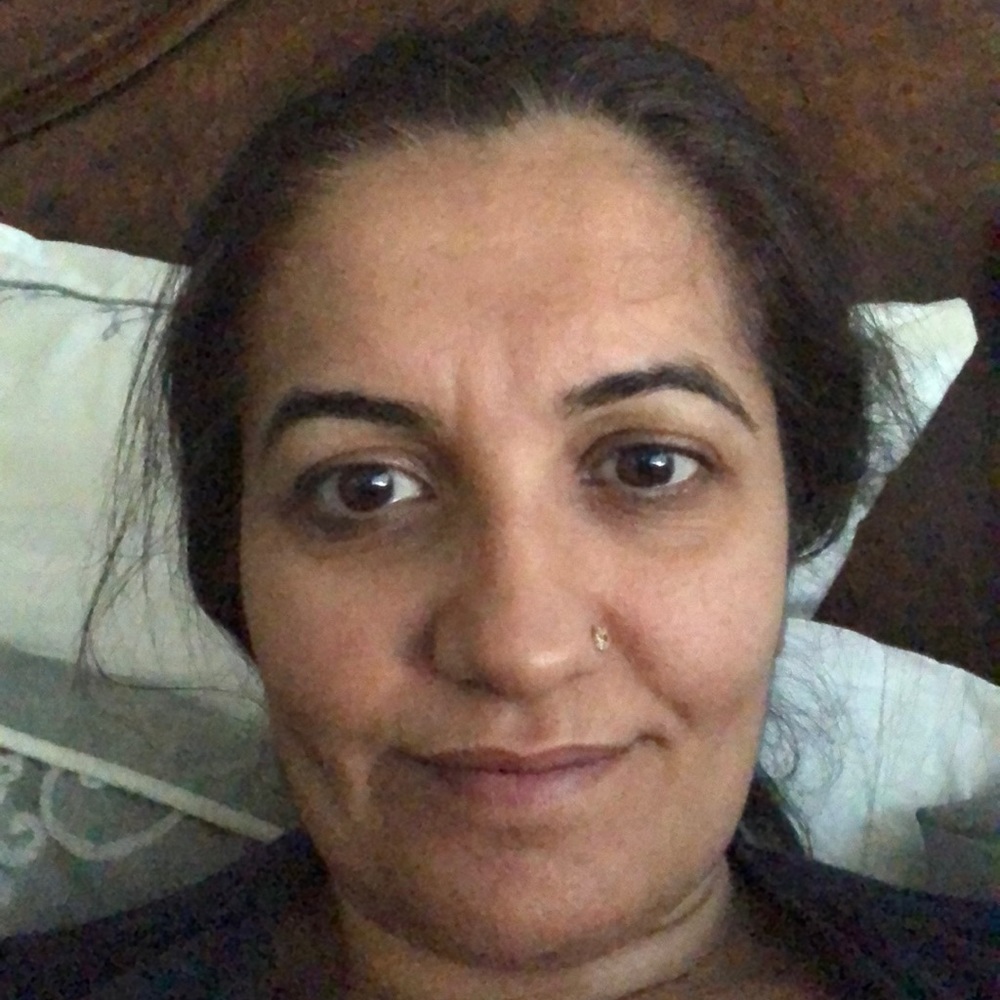 Meet your Posher, Farah